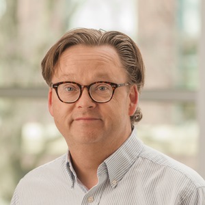 Photo of Dr. Thomas Magnuson